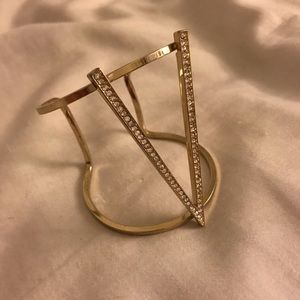 Lulu’s Gold bracelet